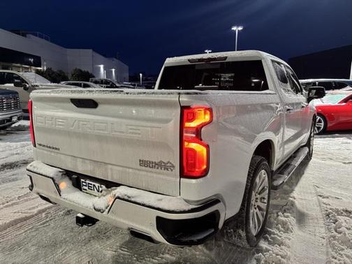 2022 Chevrolet Silverado 1500 High Country