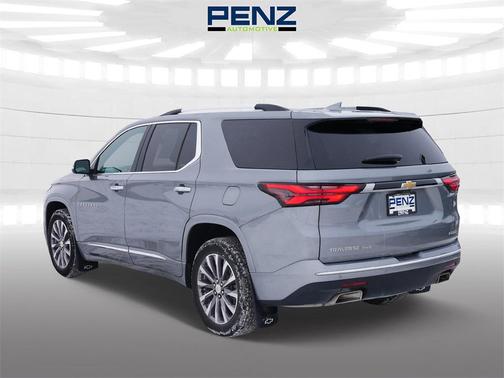2023 Chevrolet Traverse Premier