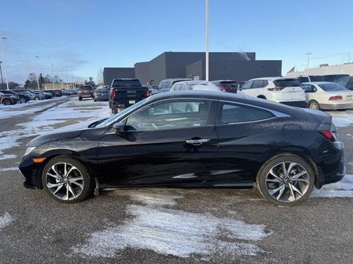 2019 Honda Civic Touring