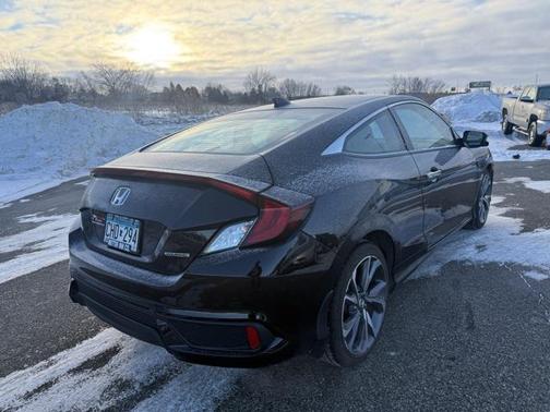 2019 Honda Civic Touring