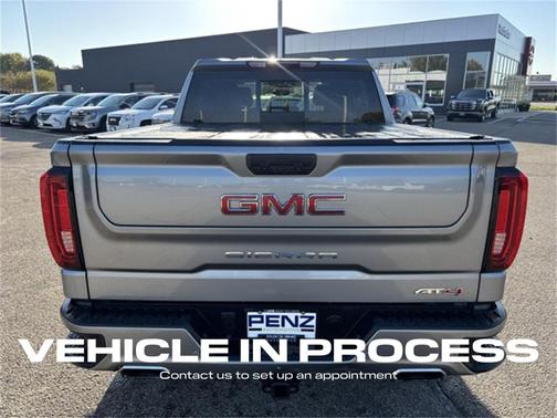 2024 GMC Sierra 1500 AT4
