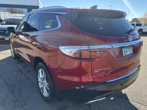 2023 Buick Enclave Essence AWD