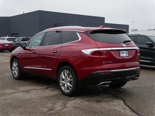 2023 Buick Enclave Essence AWD