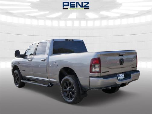 2024 RAM 3500 Big Horn Crew Cab 4x4 6'4' Box