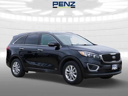 2018 Kia Sorento LX