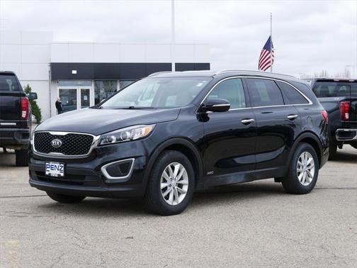 2018 Kia Sorento LX