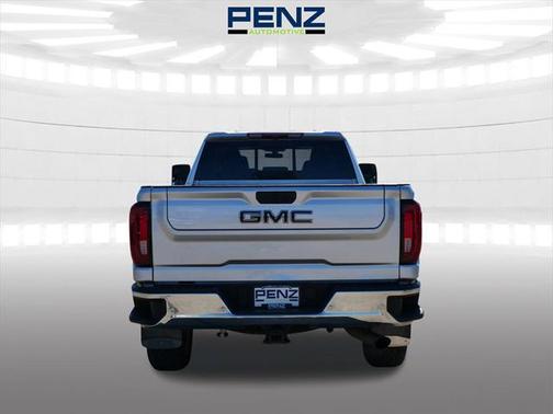 2021 GMC Sierra 3500 SLT