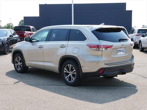2016 Toyota Highlander XLE