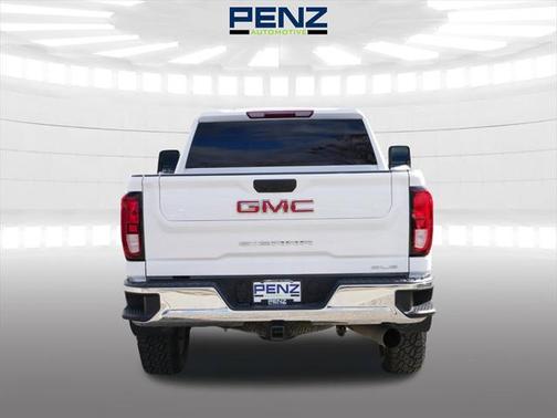 2024 GMC Sierra 2500 SLE
