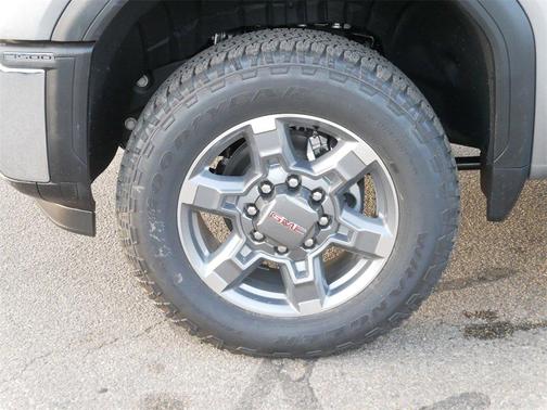 2026 GMC Sierra 3500 SLE