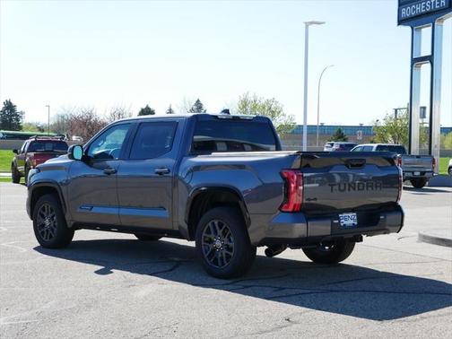 2023 Toyota Tundra Hybrid Platinum