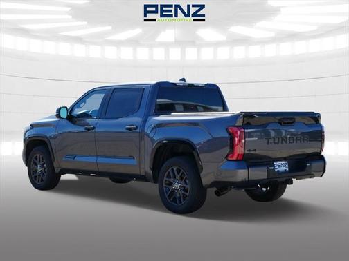 2023 Toyota Tundra Hybrid Platinum