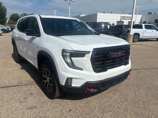Summit White 2024 GMC Acadia AT4