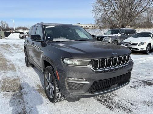2023 Jeep Grand Cherokee 4xe Base