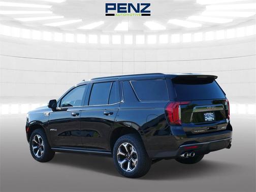 2024 GMC Yukon 4WD AT4