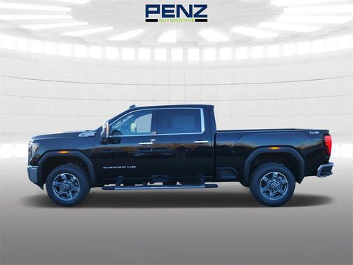 2026 GMC Sierra 3500 SLT