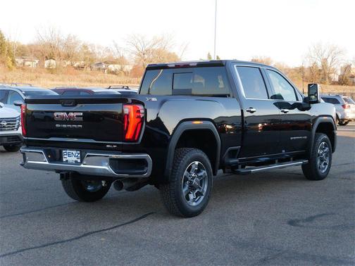 2026 GMC Sierra 3500 SLT