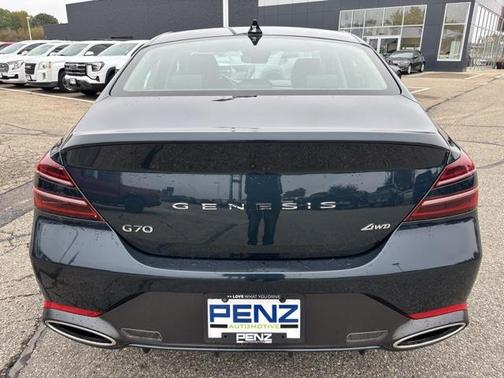 2024 Genesis G70 2.5T AWD
