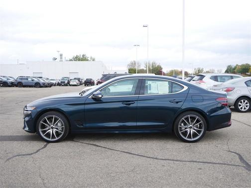 2024 Genesis G70 2.5T AWD