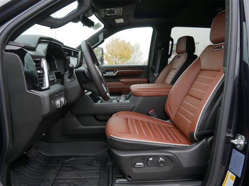 2026 GMC Sierra 3500 Denali