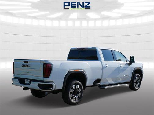 2025 GMC Sierra 3500 Denali