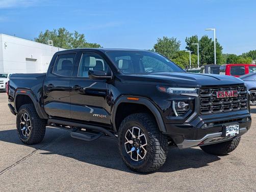 Onyx Black 2024 GMC Canyon AT4X