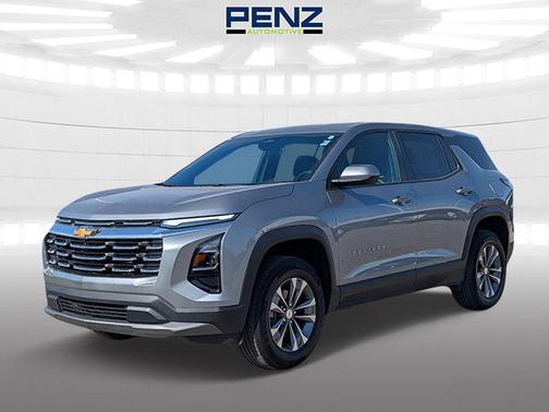 Sterling Gray Metallic 2025 Chevrolet Equinox 1LT
