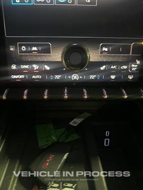 2024 GMC Acadia AWD AT4