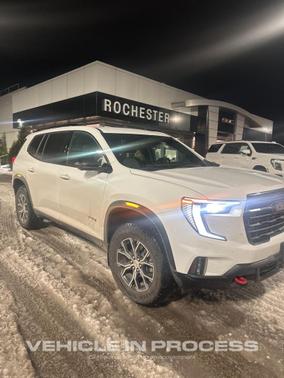 2024 GMC Acadia AWD AT4