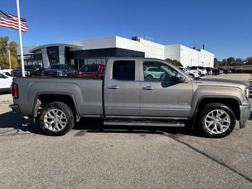 2017 GMC Sierra 1500 SLT