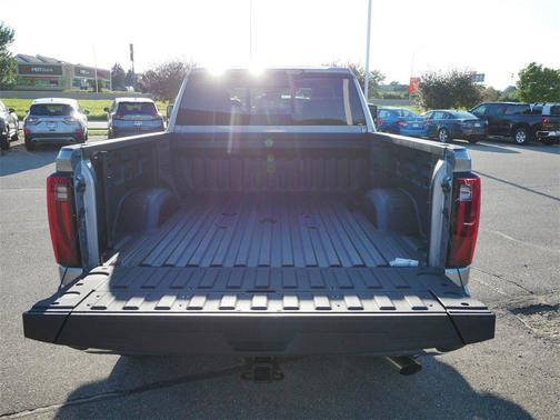 2025 GMC Sierra 3500 SLT