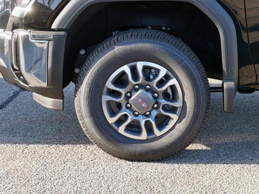 2025 GMC Sierra 2500 SLE
