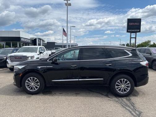 2022 Buick Enclave AWD Essence