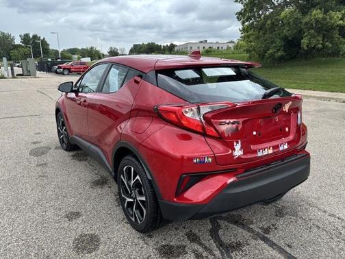 2021 Toyota C-HR XLE