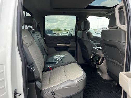 2025 Ford F-250 Platinum