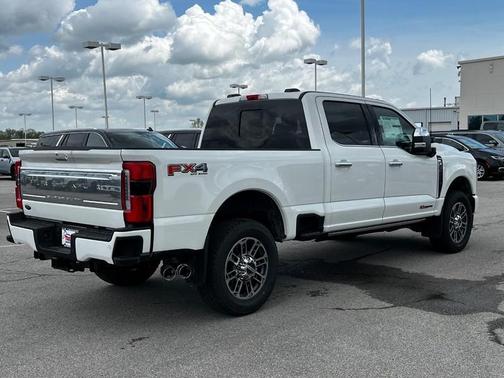 2025 Ford F-250 Platinum