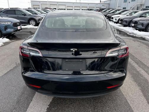 2020 Tesla Model 3 Standard Range Plus