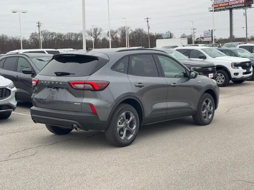 2026 Ford Escape ST-Line AWD