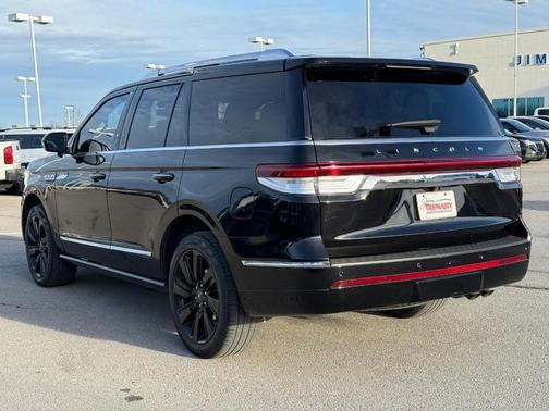 2022 Lincoln Navigator Reserve