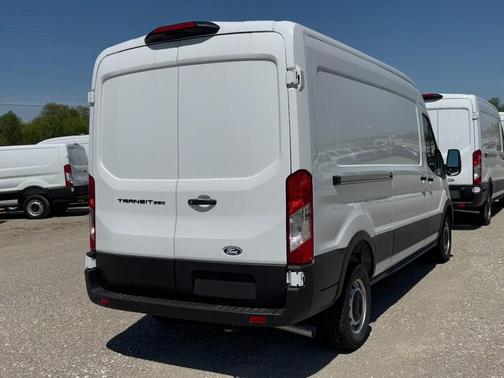 Oxford White 2026 Ford Transit-250 148 WB Medium Roof Cargo