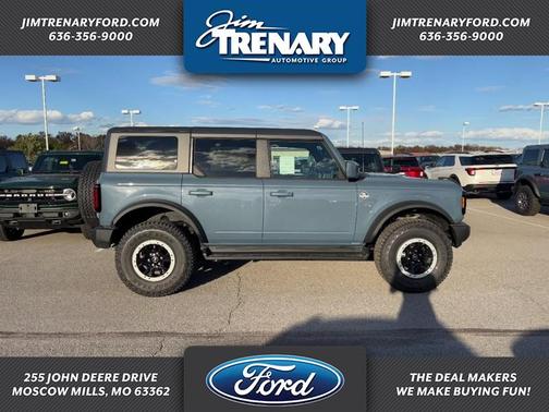 2025 Ford Bronco Outer Banks