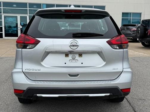 Brilliant Silver 2018 Nissan Rogue S