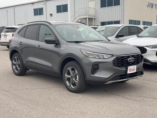 2026 Ford Escape ST-Line AWD