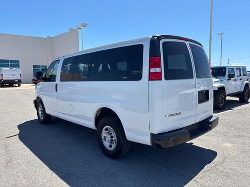 2019 Chevrolet Express 3500 LS
