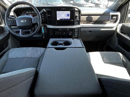 2025 Ford F-250 XLT