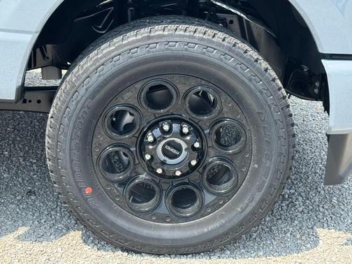 Glacier Gray Metallic 2026 Ford F-250 Super Duty