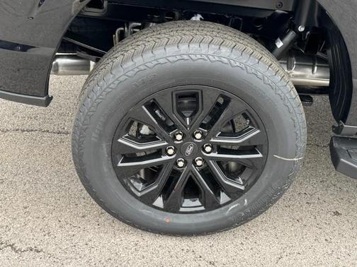 Agate Black Metallic 2026 Ford F-150 Lariat