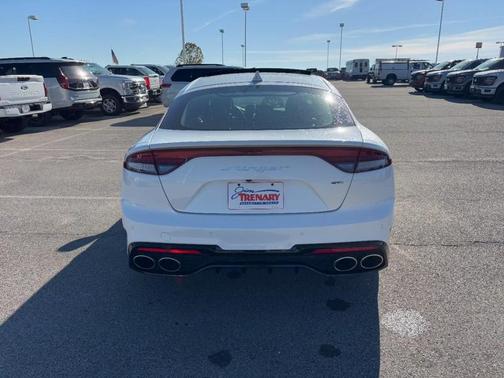 2023 Kia Stinger GT-Line