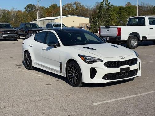 2023 Kia Stinger GT-Line