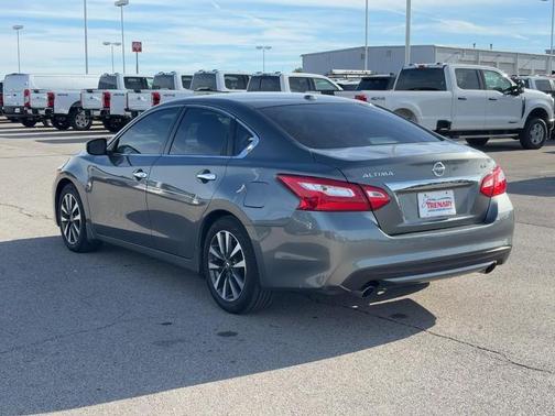 2017 Nissan Altima 2.5 SV
